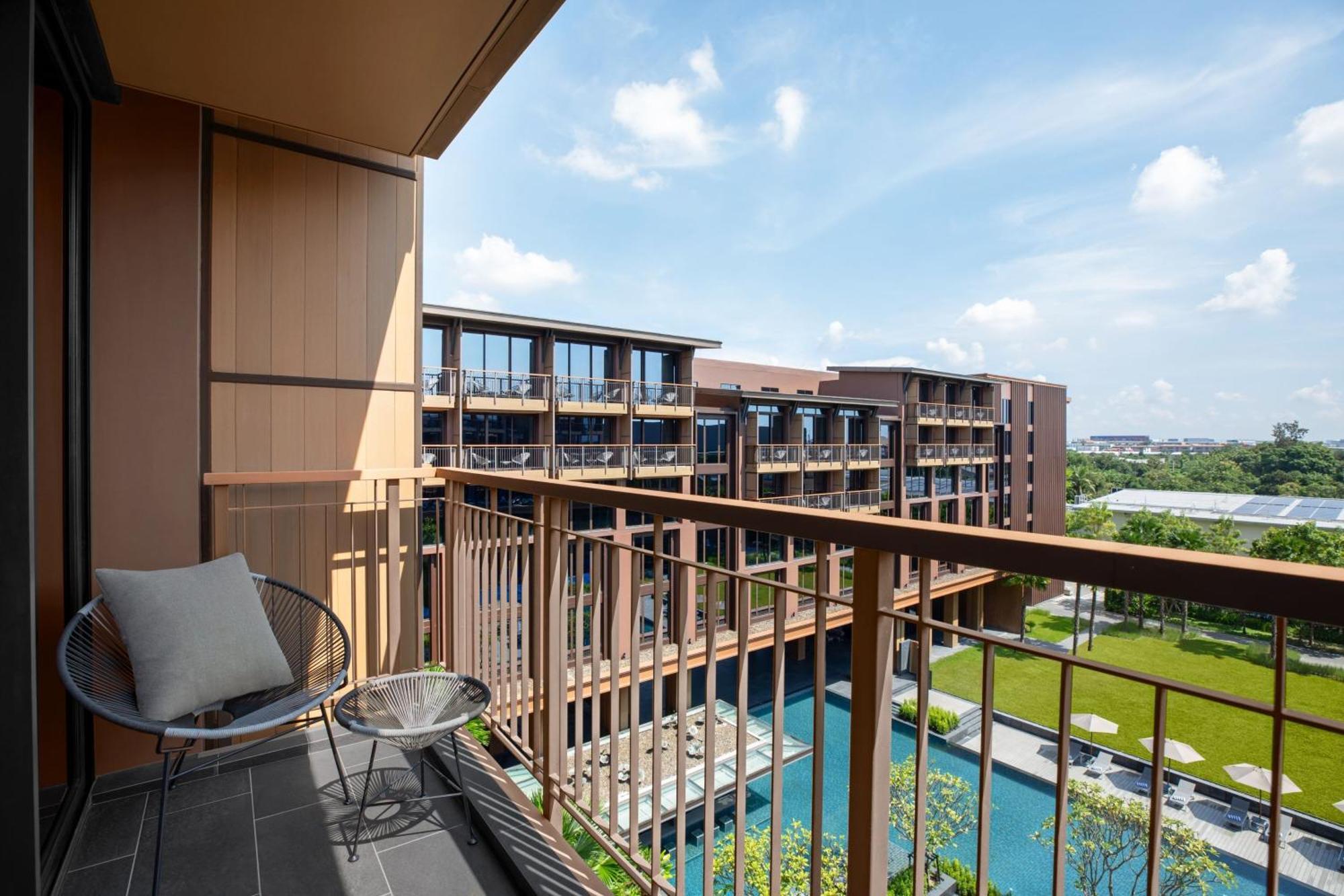 Courtyard By Marriott Bangkok Suvarnabhumi Airport Luaran gambar