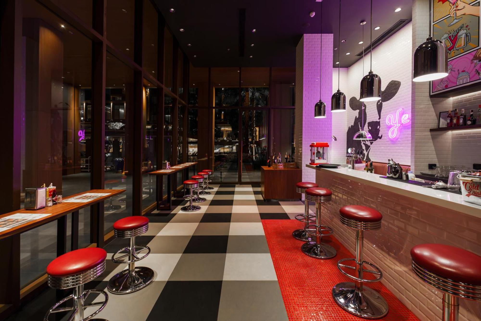 Courtyard By Marriott Bangkok Suvarnabhumi Airport Luaran gambar