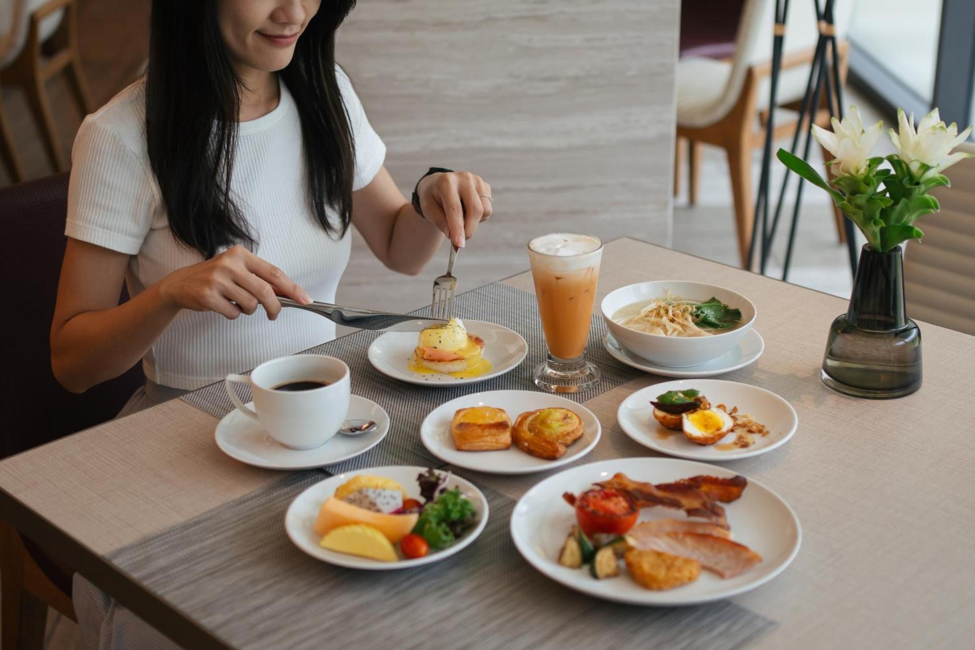 Courtyard By Marriott Bangkok Suvarnabhumi Airport Luaran gambar