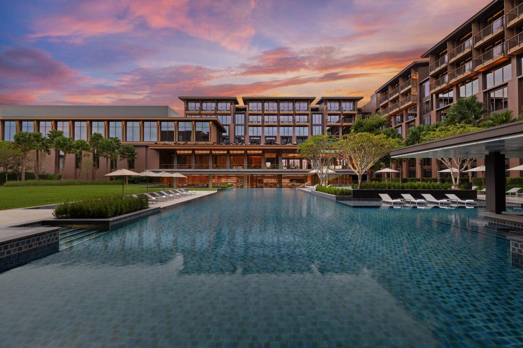 Courtyard By Marriott Bangkok Suvarnabhumi Airport Luaran gambar